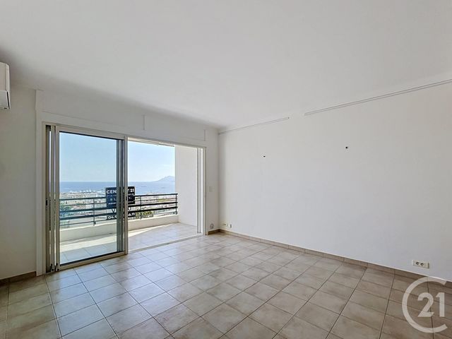 Appartement F2 à vendre - 2 pièces - 49.0 m2 - CANNES - 06 - PROVENCE-ALPES-COTE-D-AZUR - Century 21 Adhère Transactions