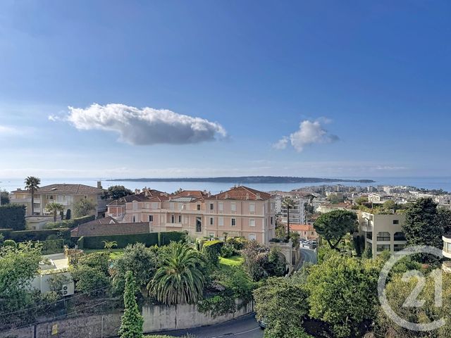 Appartement F2 à vendre - 2 pièces - 49.0 m2 - CANNES - 06 - PROVENCE-ALPES-COTE-D-AZUR - Century 21 Adhère Transactions