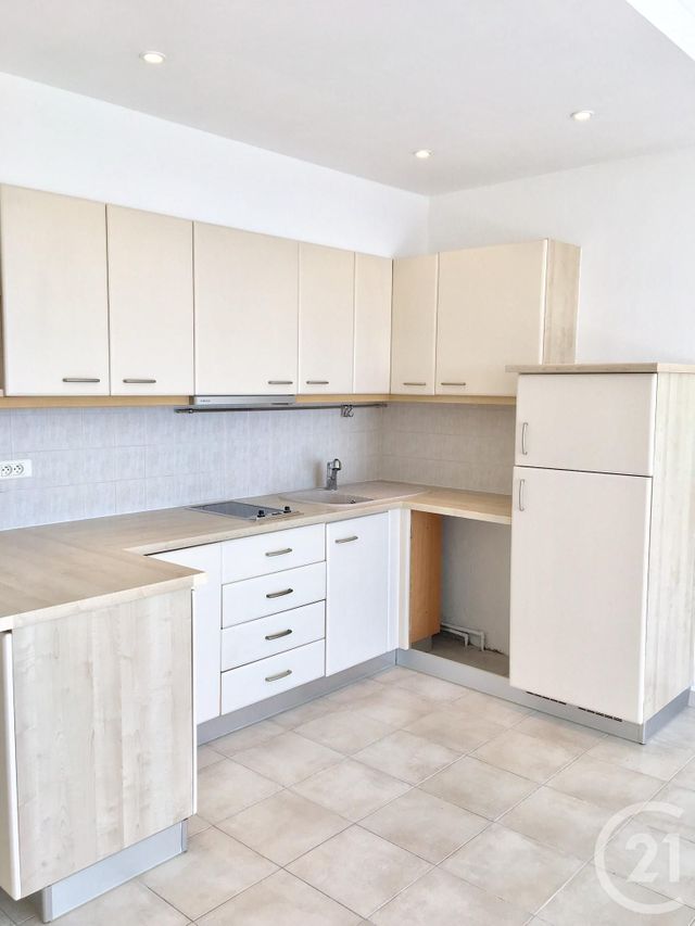 Appartement F2 à vendre - 2 pièces - 49.0 m2 - CANNES - 06 - PROVENCE-ALPES-COTE-D-AZUR - Century 21 Adhère Transactions