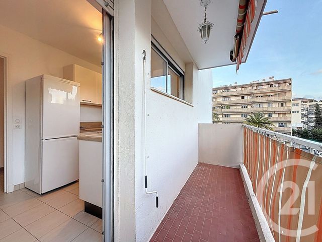 Appartement F3 à vendre - 3 pièces - 62.7 m2 - CANNES LA BOCCA - 06 - PROVENCE-ALPES-COTE-D-AZUR - Century 21 Adhère Transactions
