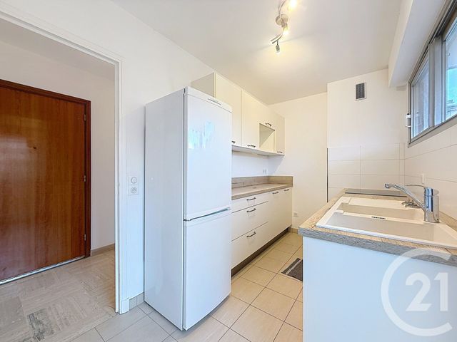Appartement F3 à vendre - 3 pièces - 62.7 m2 - CANNES LA BOCCA - 06 - PROVENCE-ALPES-COTE-D-AZUR - Century 21 Adhère Transactions