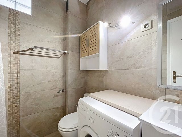 Appartement F1 à louer - 1 pièce - 21.05 m2 - LE CANNET - 06 - PROVENCE-ALPES-COTE-D-AZUR - Century 21 Adhère Transactions