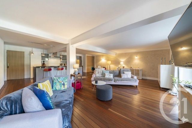 Appartement F4 à vendre - 4 pièces - 135.0 m2 - CANNES - 06 - PROVENCE-ALPES-COTE-D-AZUR - Century 21 Adhère Transactions