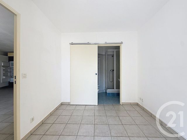 Appartement F2 à louer - 2 pièces - 36.23 m2 - CANNES - 06 - PROVENCE-ALPES-COTE-D-AZUR - Century 21 Adhère Transactions