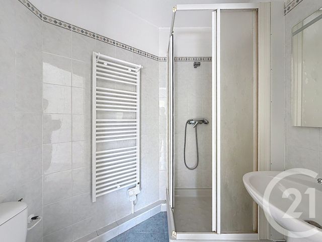 Appartement F2 à louer - 2 pièces - 36.23 m2 - CANNES - 06 - PROVENCE-ALPES-COTE-D-AZUR - Century 21 Adhère Transactions