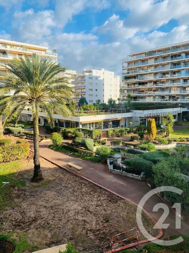 Appartement T1 à louer CANNES