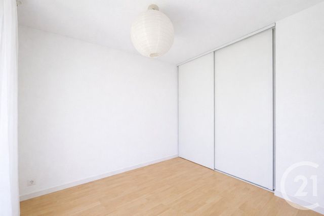 Appartement F3 à louer - 3 pièces - 39.98 m2 - MANDELIEU LA NAPOULE - 06 - PROVENCE-ALPES-COTE-D-AZUR - Century 21 Adhère Transactions