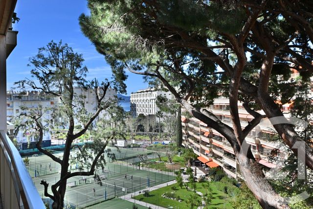 Appartement F2 à louer - 2 pièces - 54.27 m2 - CANNES - 06 - PROVENCE-ALPES-COTE-D-AZUR - Century 21 Adhère Transactions