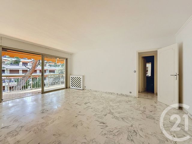 Appartement F2 à louer - 2 pièces - 54.27 m2 - CANNES - 06 - PROVENCE-ALPES-COTE-D-AZUR - Century 21 Adhère Transactions