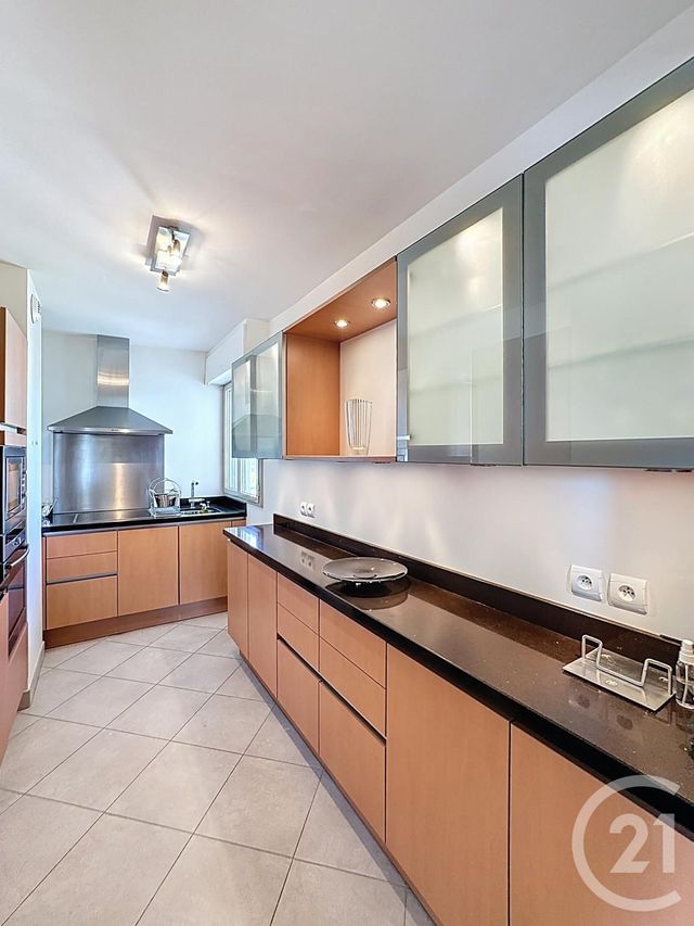 Appartement F3 à vendre - 3 pièces - 75.78 m2 - CANNES - 06 - PROVENCE-ALPES-COTE-D-AZUR - Century 21 Adhère Transactions