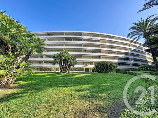 Appartement F2 à vendre - 2 pièces - 61.01 m2 - CANNES - 06 - PROVENCE-ALPES-COTE-D-AZUR - Century 21 Adhère Transactions