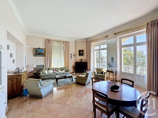 Appartement F6 à vendre - 6 pièces - 200.0 m2 - CANNES - 06 - PROVENCE-ALPES-COTE-D-AZUR - Century 21 Adhère Transactions