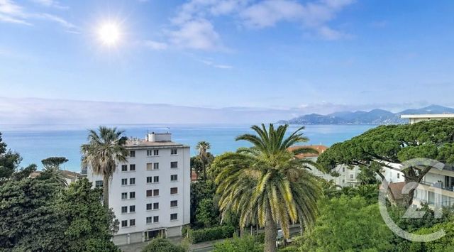 Appartement F2 à vendre - 2 pièces - 51.24 m2 - CANNES - 06 - PROVENCE-ALPES-COTE-D-AZUR - Century 21 Adhère Transactions