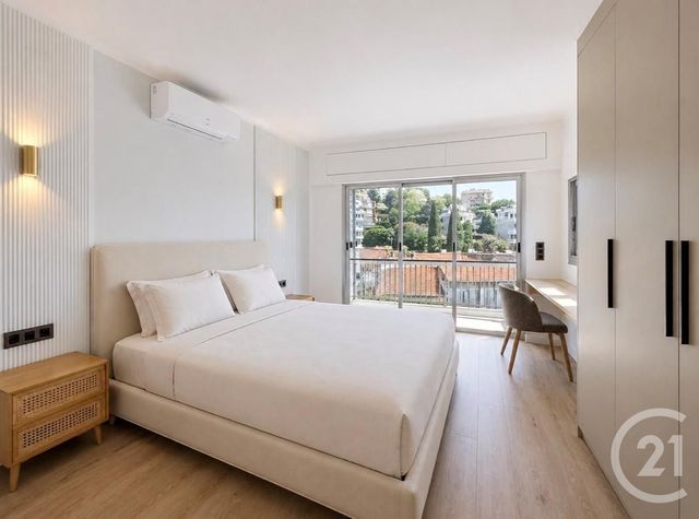 Appartement F3 à vendre - 3 pièces - 70.0 m2 - CANNES - 06 - PROVENCE-ALPES-COTE-D-AZUR - Century 21 Adhère Transactions