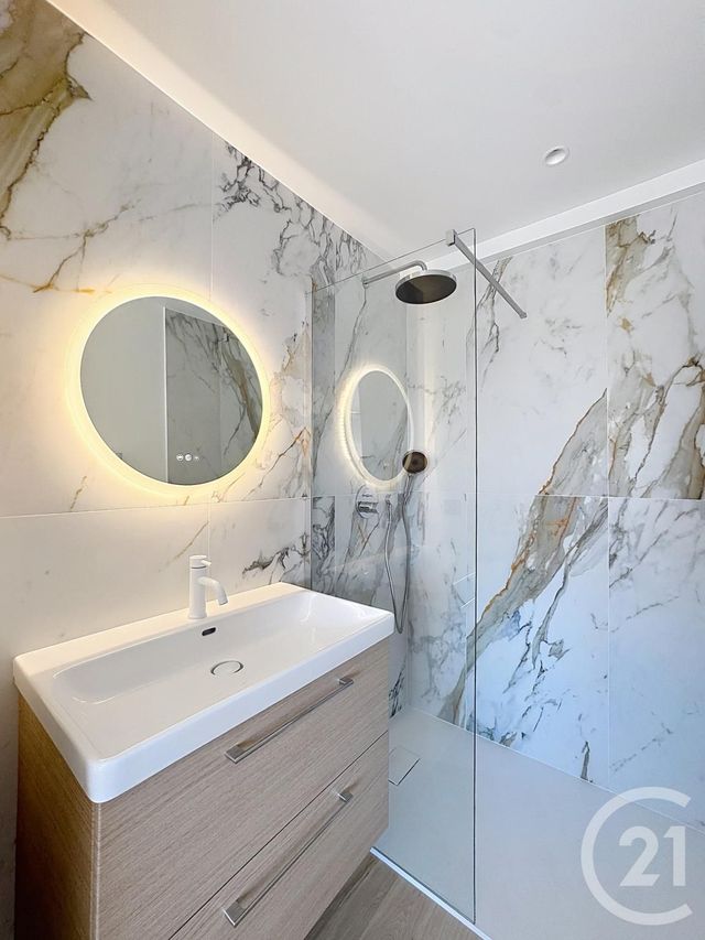 Appartement F3 à vendre - 3 pièces - 70.0 m2 - CANNES - 06 - PROVENCE-ALPES-COTE-D-AZUR - Century 21 Adhère Transactions