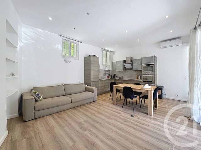 Appartement F2 à vendre - 2 pièces - 47.0 m2 - CANNES - 06 - PROVENCE-ALPES-COTE-D-AZUR - Century 21 Adhère Transactions