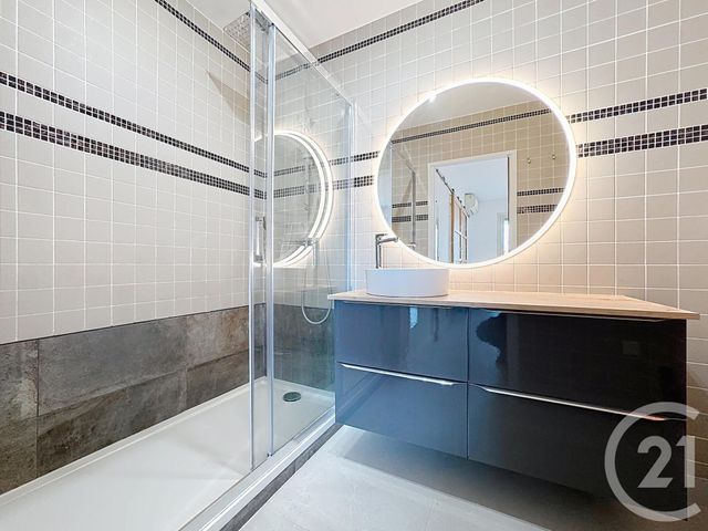 Appartement F2 à vendre - 2 pièces - 44.0 m2 - CANNES - 06 - PROVENCE-ALPES-COTE-D-AZUR - Century 21 Adhère Transactions