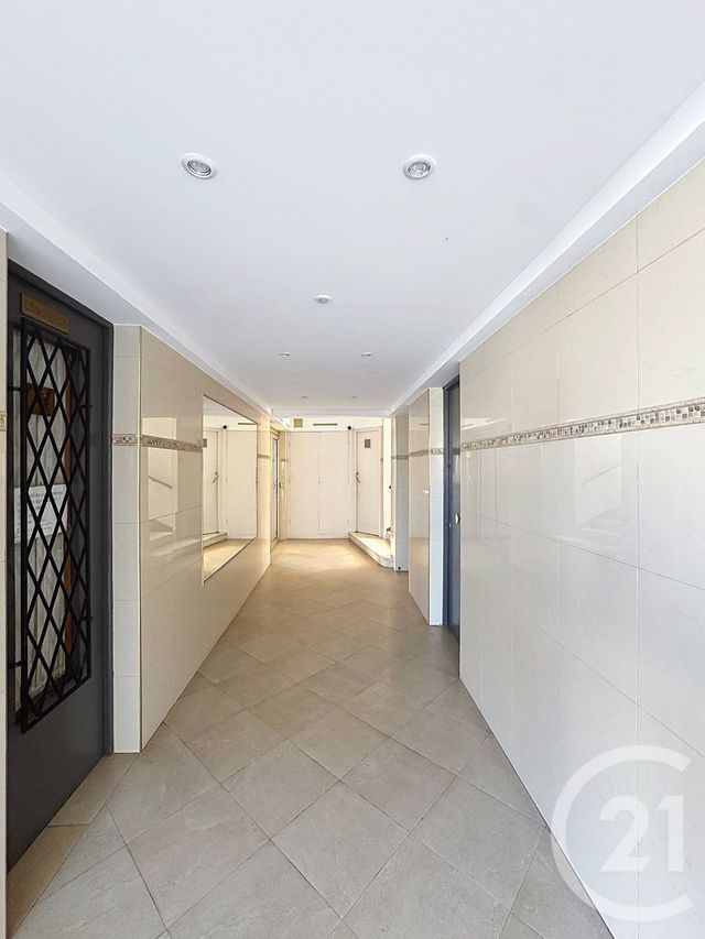 Appartement F2 à vendre - 2 pièces - 52.0 m2 - CANNES - 06 - PROVENCE-ALPES-COTE-D-AZUR - Century 21 Adhère Transactions