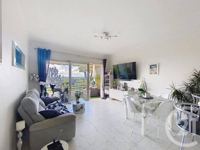 Appartement F2 à louer - 2 pièces - 47.29 m2 - CANNES - 06 - PROVENCE-ALPES-COTE-D-AZUR - Century 21 Adhère Transactions