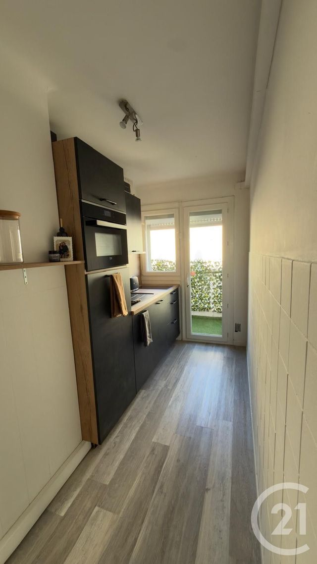 Appartement F2 à vendre - 2 pièces - 43.36 m2 - CANNES - 06 - PROVENCE-ALPES-COTE-D-AZUR - Century 21 Adhère Transactions