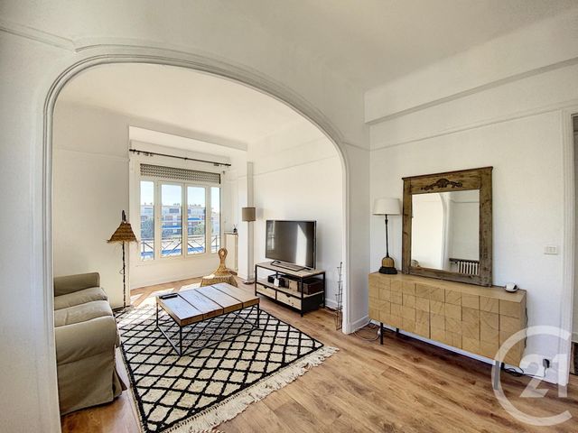 Appartement F2 à louer - 2 pièces - 54.94 m2 - CANNES - 06 - PROVENCE-ALPES-COTE-D-AZUR - Century 21 Adhère Transactions
