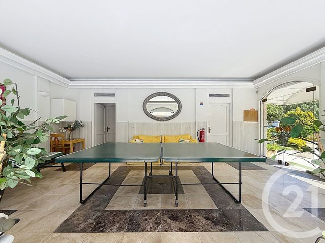 Appartement F4 à louer - 4 pièces - 136.0 m2 - CANNES - 06 - PROVENCE-ALPES-COTE-D-AZUR - Century 21 Adhère Transactions