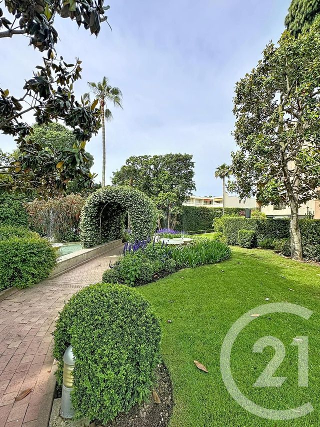 Appartement F3 à vendre - 3 pièces - 70.45 m2 - CANNES - 06 - PROVENCE-ALPES-COTE-D-AZUR - Century 21 Adhère Transactions