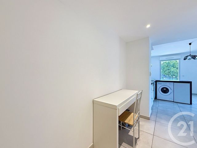 Appartement F1 à louer - 1 pièce - 27.26 m2 - CANNES - 06 - PROVENCE-ALPES-COTE-D-AZUR - Century 21 Adhère Transactions