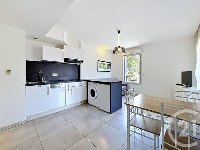 Appartement F1 à louer - 1 pièce - 27.26 m2 - CANNES - 06 - PROVENCE-ALPES-COTE-D-AZUR - Century 21 Adhère Transactions