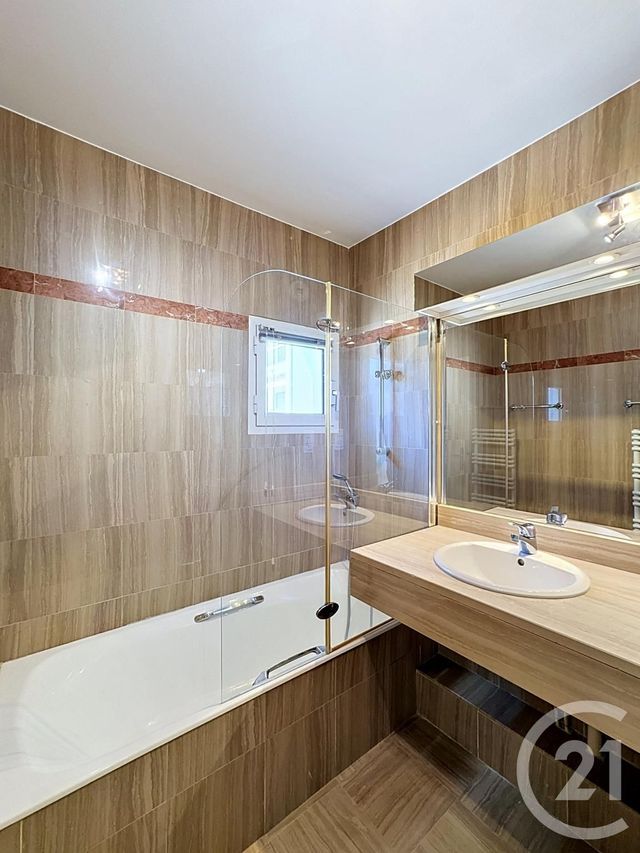 Appartement Duplex à vendre - 6 pièces - 115.0 m2 - CANNES - 06 - PROVENCE-ALPES-COTE-D-AZUR - Century 21 Adhère Transactions