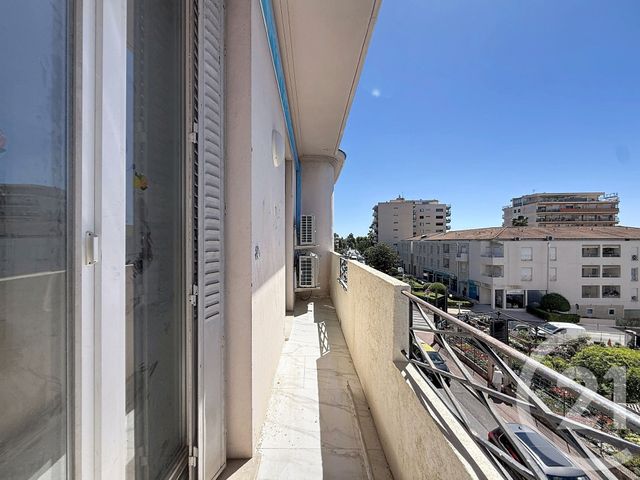 Appartement F1 à louer - 1 pièce - 21.0 m2 - CANNES - 06 - PROVENCE-ALPES-COTE-D-AZUR - Century 21 Adhère Transactions