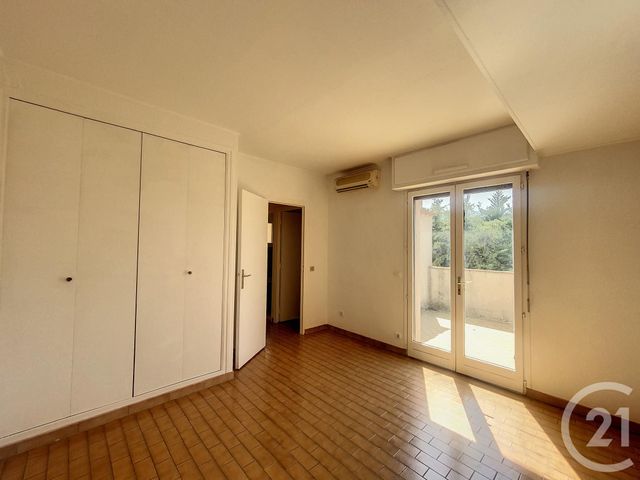 maison à louer - 4 pièces - 106.13 m2 - LA ROQUETTE SUR SIAGNE - 06 - PROVENCE-ALPES-COTE-D-AZUR - Century 21 Adhère Transactions