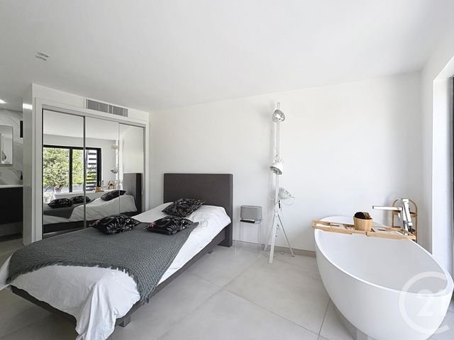 Appartement F3 à vendre - 3 pièces - 85.0 m2 - LE CANNET - 06 - PROVENCE-ALPES-COTE-D-AZUR - Century 21 Adhère Transactions