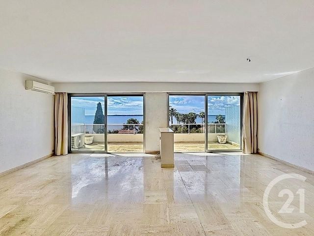 Appartement F4 à vendre - 4 pièces - 114.0 m2 - CANNES - 06 - PROVENCE-ALPES-COTE-D-AZUR - Century 21 Adhère Transactions