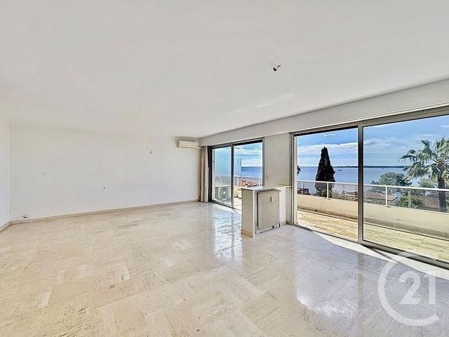 Appartement F4 à vendre - 4 pièces - 114.0 m2 - CANNES - 06 - PROVENCE-ALPES-COTE-D-AZUR - Century 21 Adhère Transactions