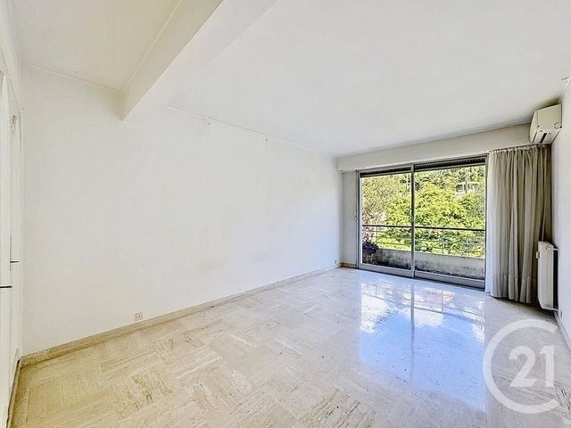 Appartement F4 à vendre - 4 pièces - 114.0 m2 - CANNES - 06 - PROVENCE-ALPES-COTE-D-AZUR - Century 21 Adhère Transactions