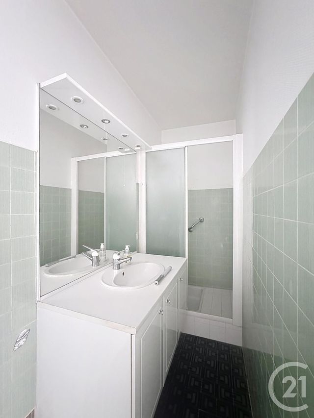 Appartement F4 à vendre - 4 pièces - 114.0 m2 - CANNES - 06 - PROVENCE-ALPES-COTE-D-AZUR - Century 21 Adhère Transactions