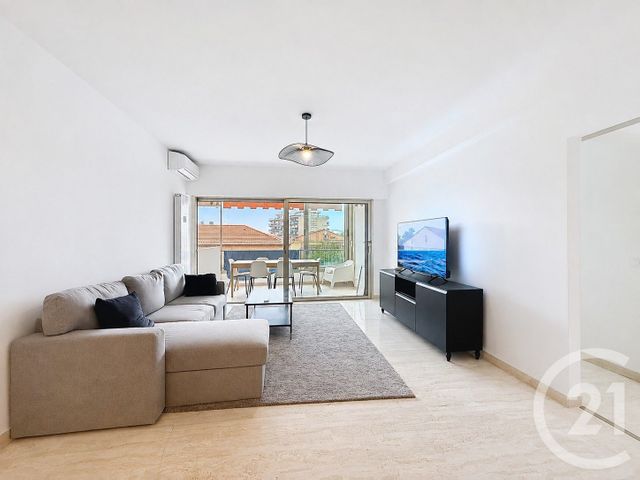 Appartement F3 à louer CANNES