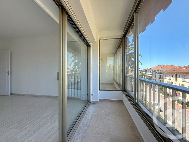 Appartement F3 à louer - 3 pièces - 57.62 m2 - CANNES - 06 - PROVENCE-ALPES-COTE-D-AZUR - Century 21 Adhère Transactions