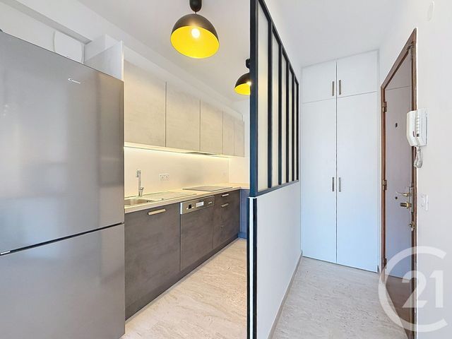 Appartement F3 à louer - 3 pièces - 57.62 m2 - CANNES - 06 - PROVENCE-ALPES-COTE-D-AZUR - Century 21 Adhère Transactions