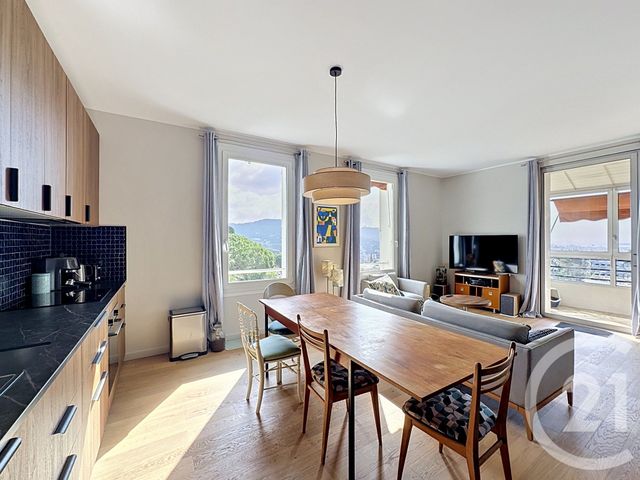 Appartement F3 à vendre - 3 pièces - 63.0 m2 - CANNES - 06 - PROVENCE-ALPES-COTE-D-AZUR - Century 21 Adhère Transactions