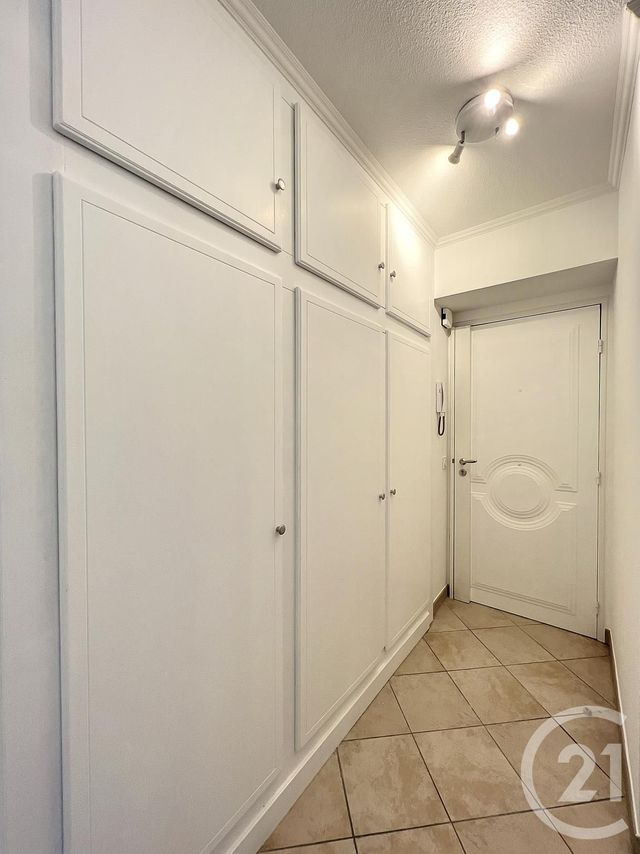 Appartement F2 à louer - 2 pièces - 41.09 m2 - MANDELIEU LA NAPOULE - 06 - PROVENCE-ALPES-COTE-D-AZUR - Century 21 Adhère Transactions