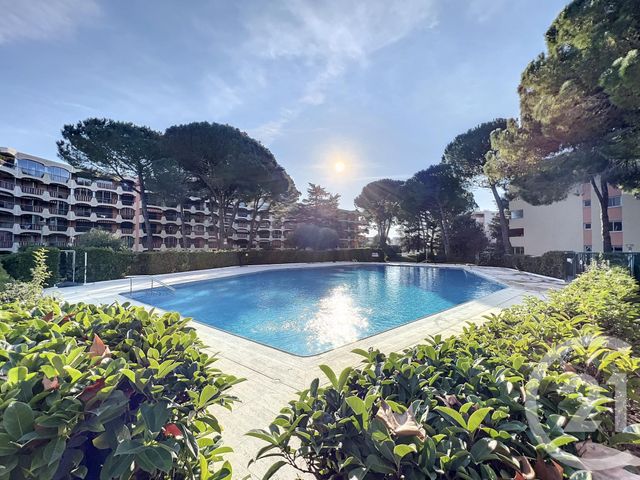 Appartement F2 à louer - 2 pièces - 41.09 m2 - MANDELIEU LA NAPOULE - 06 - PROVENCE-ALPES-COTE-D-AZUR - Century 21 Adhère Transactions