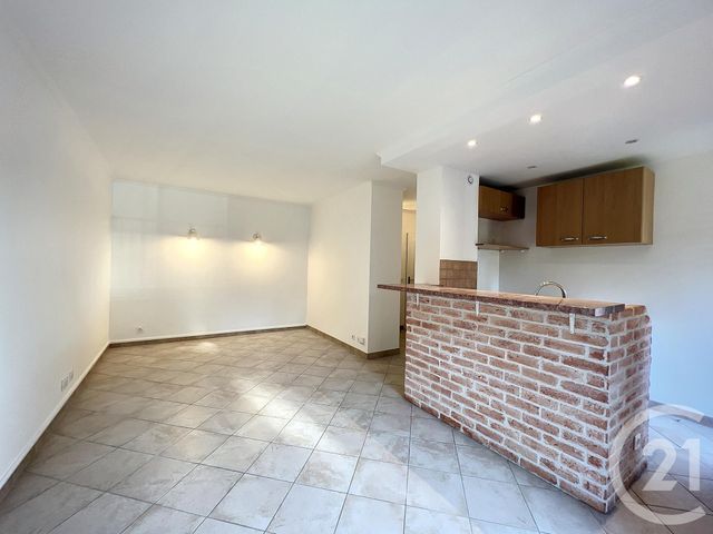 Appartement F2 à louer MANDELIEU LA NAPOULE