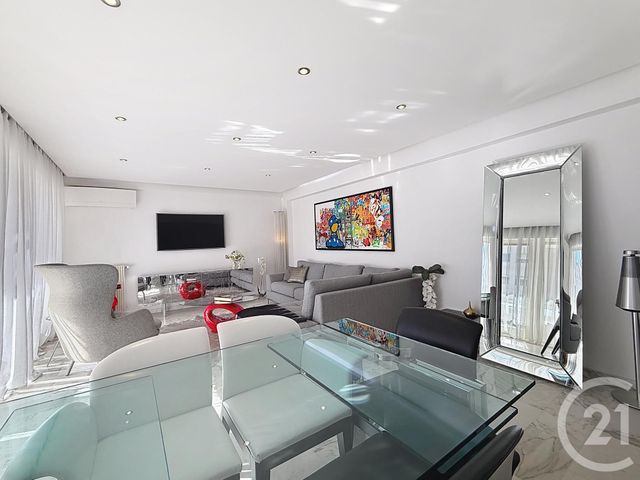 Appartement F3 à vendre - 3 pièces - 82.0 m2 - CANNES - 06 - PROVENCE-ALPES-COTE-D-AZUR - Century 21 Adhère Transactions