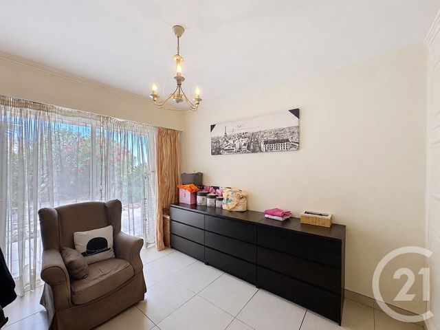Appartement F3 à vendre - 3 pièces - 68.04 m2 - CANNES - 06 - PROVENCE-ALPES-COTE-D-AZUR - Century 21 Adhère Transactions