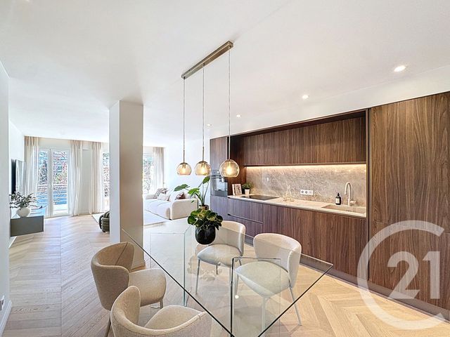 Appartement F3 à vendre - 3 pièces - 64.42 m2 - CANNES - 06 - PROVENCE-ALPES-COTE-D-AZUR - Century 21 Adhère Transactions