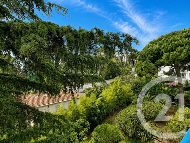 Appartement F3 à louer - 3 pièces - 62.1 m2 - CANNES - 06 - PROVENCE-ALPES-COTE-D-AZUR - Century 21 Adhère Transactions