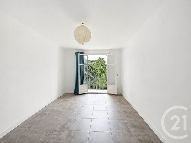 Appartement F3 à louer - 3 pièces - 62.1 m2 - CANNES - 06 - PROVENCE-ALPES-COTE-D-AZUR - Century 21 Adhère Transactions