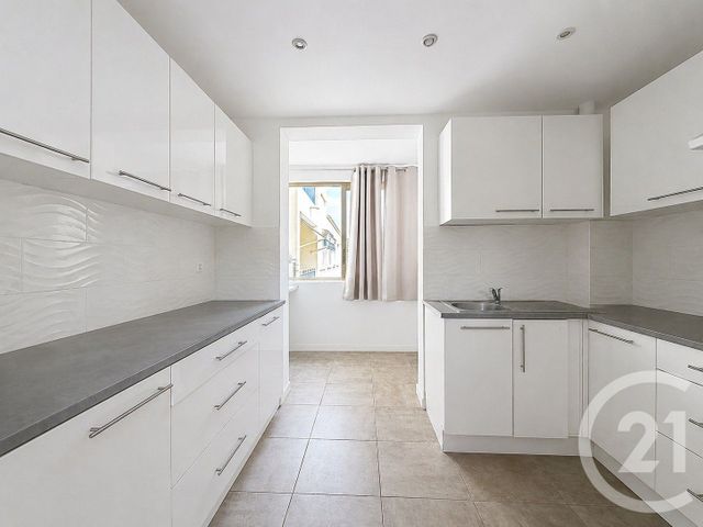 Appartement F3 à louer - 3 pièces - 62.1 m2 - CANNES - 06 - PROVENCE-ALPES-COTE-D-AZUR - Century 21 Adhère Transactions